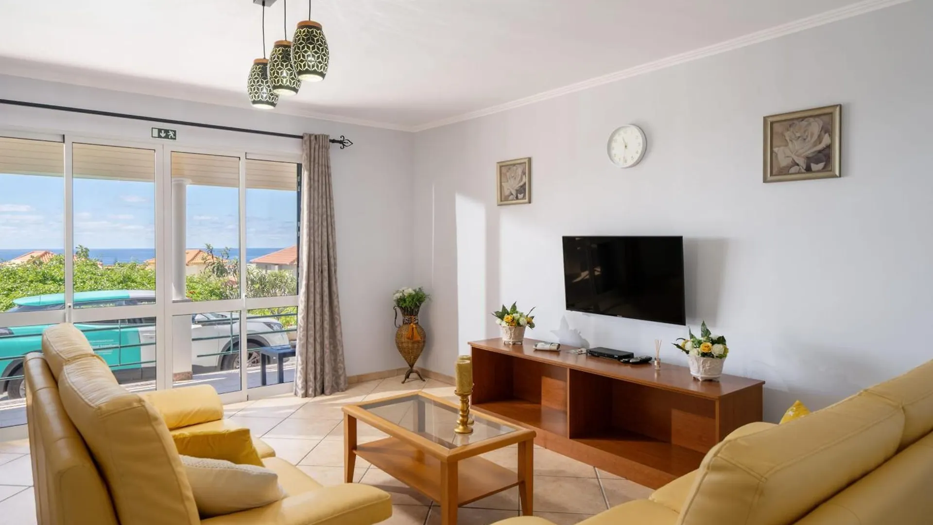 Gazela House Comfort & Barbecue In Porto Santo Portugalsko